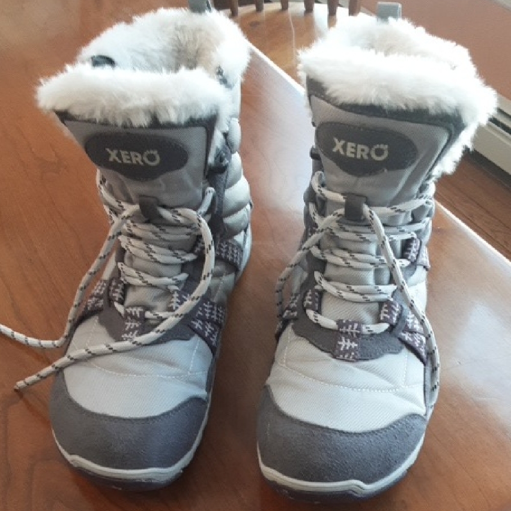 Xero Womens Winter Boots with Faux Fur Lining